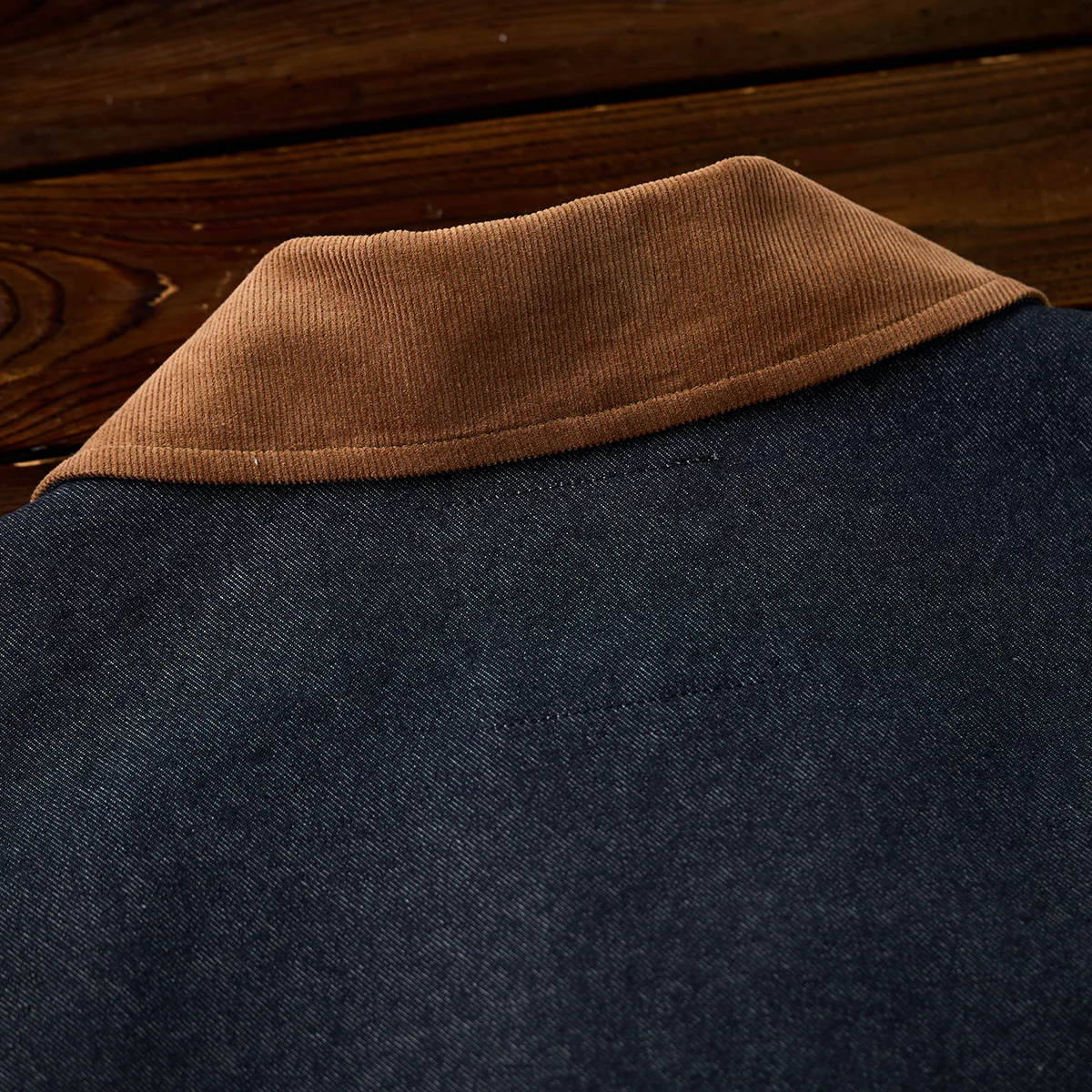 襟・袖裏コーデュロイ 「KaraKu」刺繡入り裏ペイズリー総柄デニムジャケット - Image 6